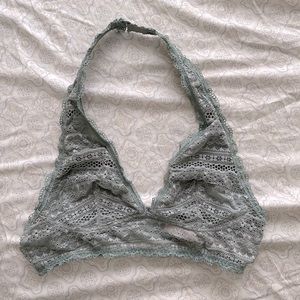 Victoria’s Secret lace bralette, S